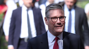 Gb: Starmer confermato deputato, 'Paese vuole cambiamento'