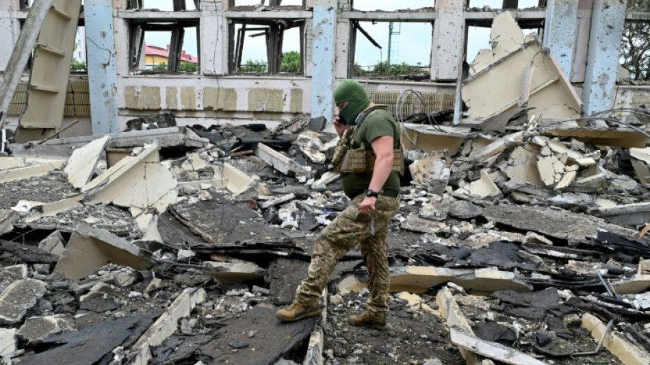 Ukraine: frappes russes sur Kiev, avant le sommet du G7 en Allemagne