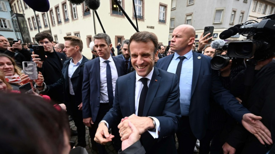 Dans l'Hérault, Macron de nouveau sur le terrain pour parler éducation