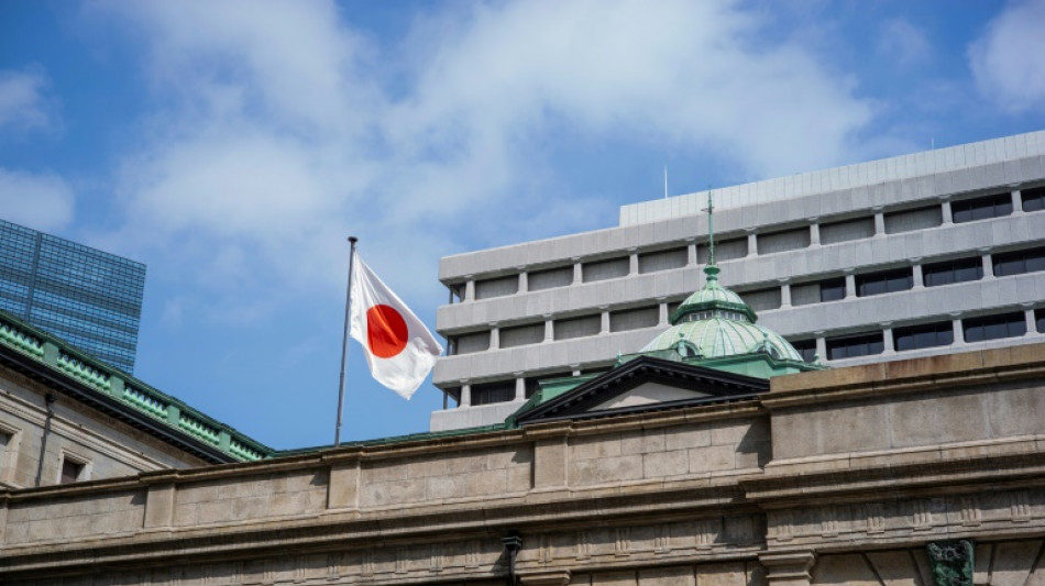 La Banque du Japon relève son taux directeur à 0,25%, n'exclut pas de nouvelles hausses