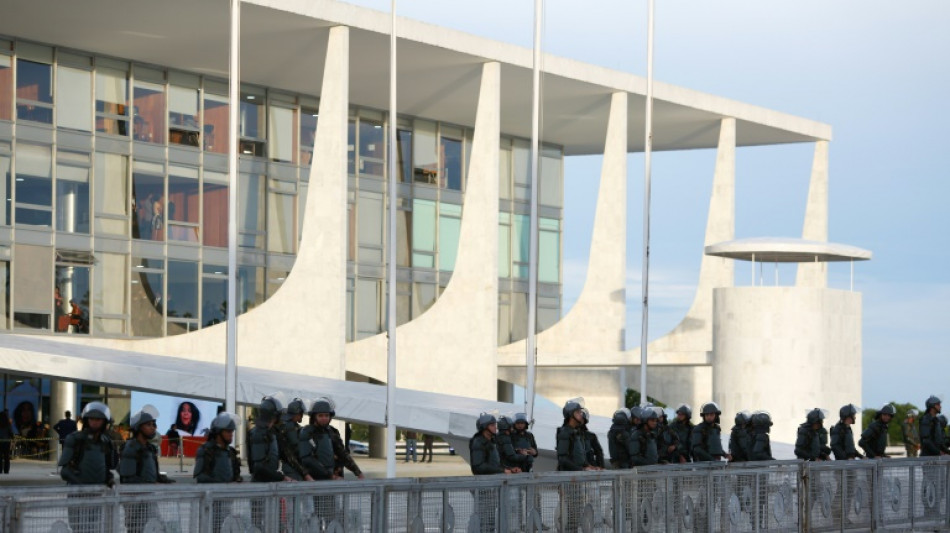 Brésil: sécurité renforcée avant de nouvelles manifestations bolsonaristes