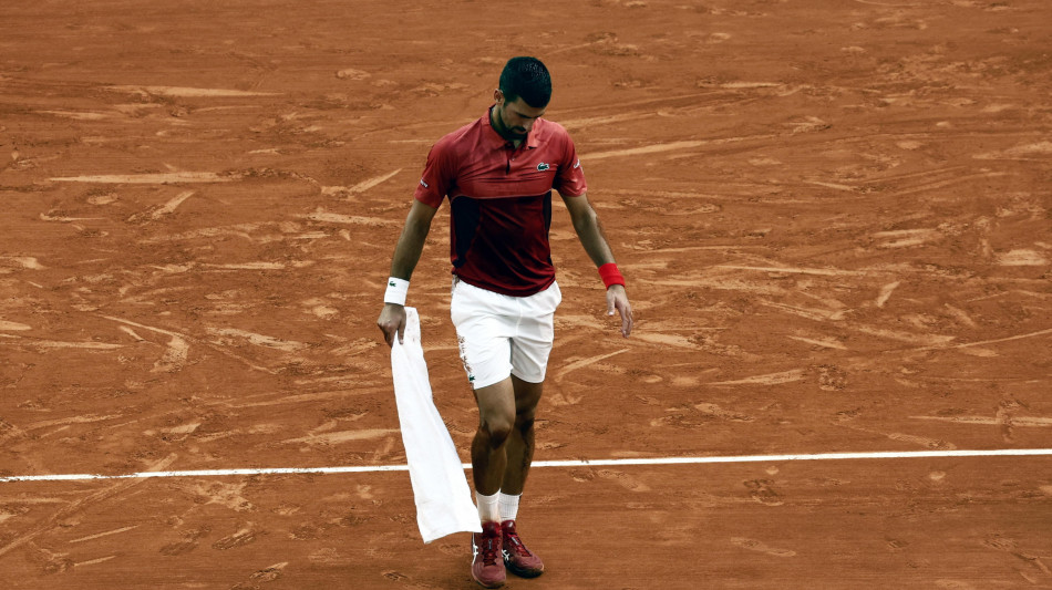 La resa di Djokovic 'dispiace, ho dato tutto me stesso'