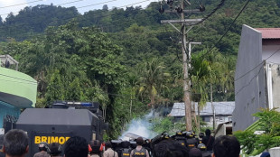 Indonesia police use water canon against Papua protesters