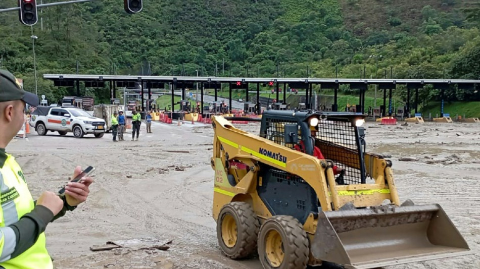 Alud deja al menos ocho muertos y once desaparecidos en Colombia