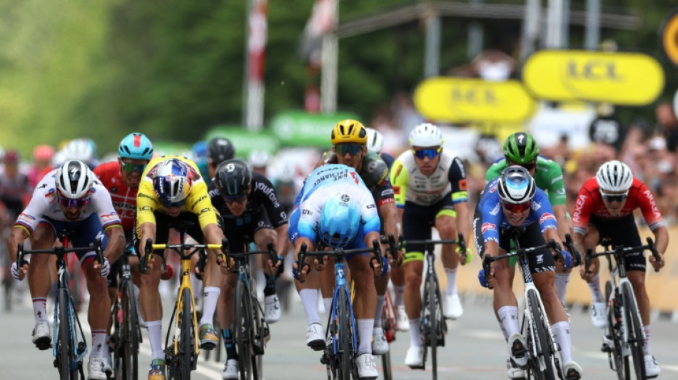 Groenewegen triumphs as Tour de France bids adieu to Denmark