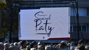 Minute de silence  dans les collèges et lycées pour Samuel Paty et Dominique Bernard