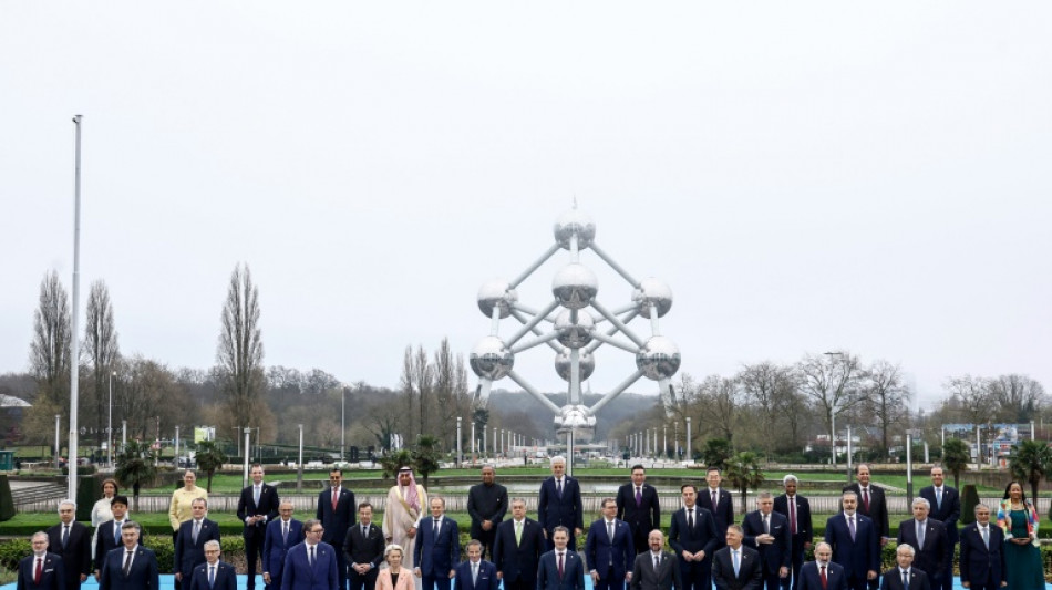 Climat: une trentaine de pays réunis en sommet pour doper le nucléaire