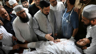 Pakistan: au moins 44 morts dans un attentat suicide lors d'un meeting 