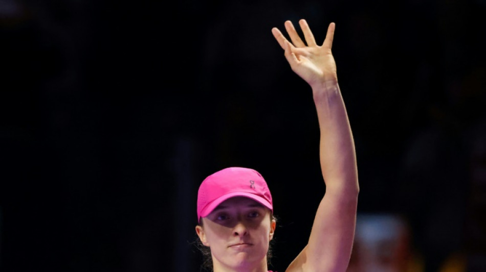 Swiatek eliminated from WTA Finals, Krejcikova into semis