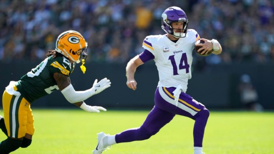 Vikings march on with win at Packers, Flacco returns