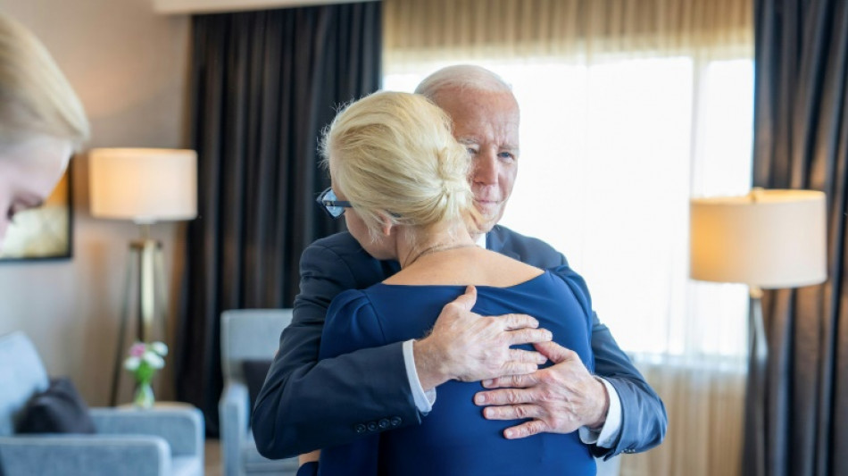 Biden rencontre la veuve de Navalny avant l'annonce de nouvelles sanctions contre Moscou