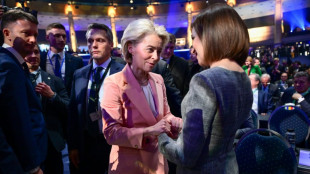 A Bucarest, les conservateurs européens intronisent Ursula von der Leyen