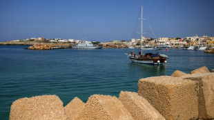 A Lampedusa, la Croix-Rouge prend le relais dans le sinistre centre pour migrants