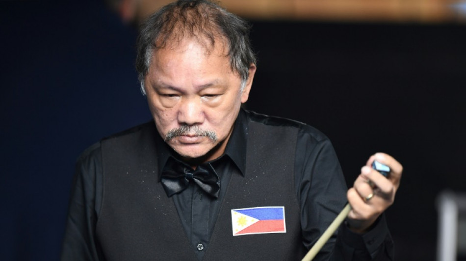 'I love you!' SEA Games goes gaga over ageing pool 'Magician'