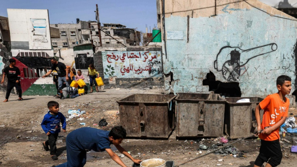 Israël sommé de laisser entrer davantage d'aides à Gaza après la mort d'humanitaires