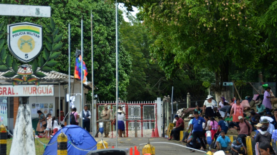 Bolivie: Ce que l'on sait des 200 militaires retenus par des partisans de l'ex-président Morales