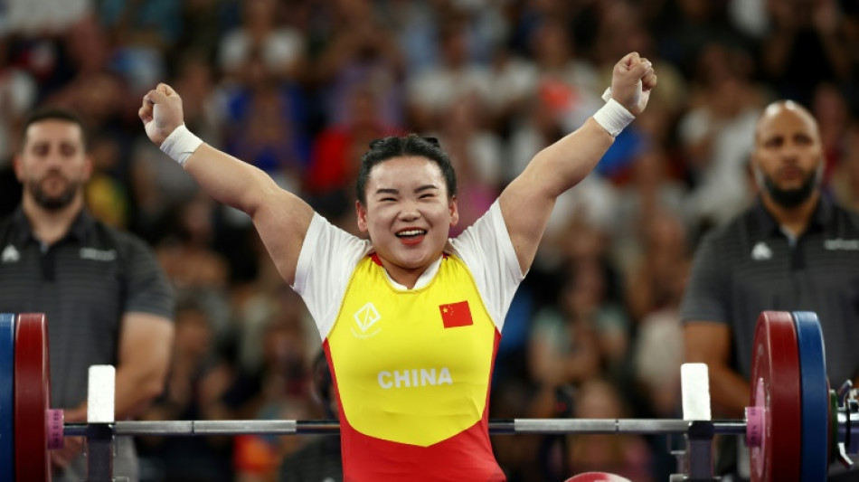 China shine in Paralympic powerlifting as Lingling betters own world record