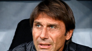 Calcio: Conte, 'emozione per l'accoglienza di Napoli'