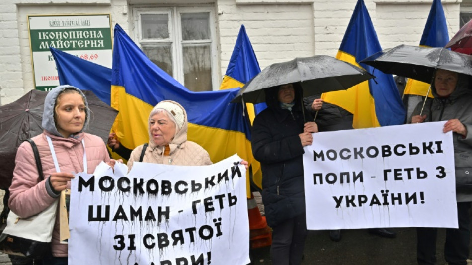 Prayers at Kyiv monastery as eviction deadline expires