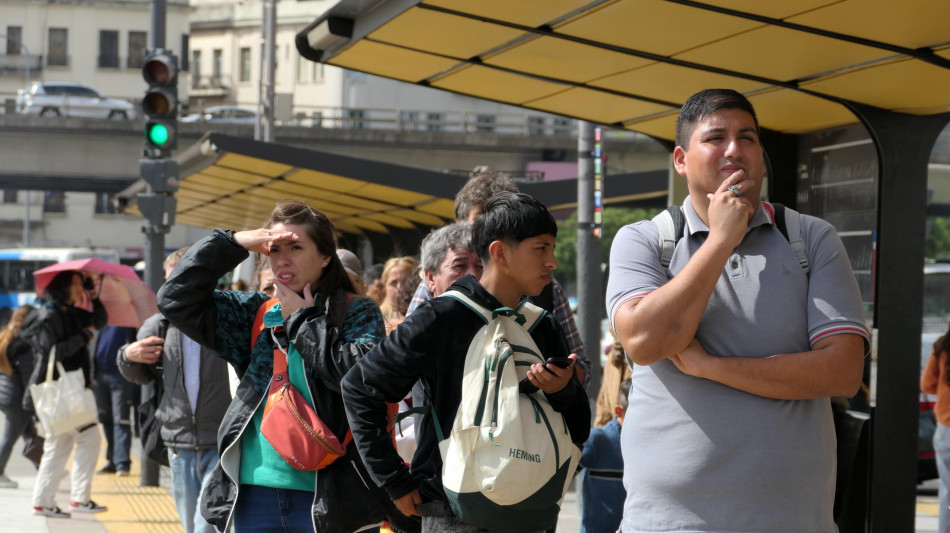 Liberalizzato in Argentina il trasporto passeggeri su autobus