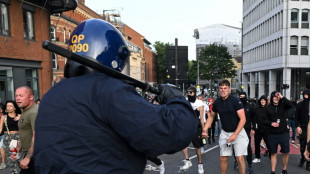 Starmer vows 'swift' sanctions for UK rioters