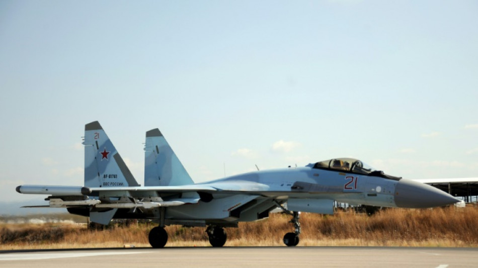 Iran says deal reached to buy Russian fighter jets