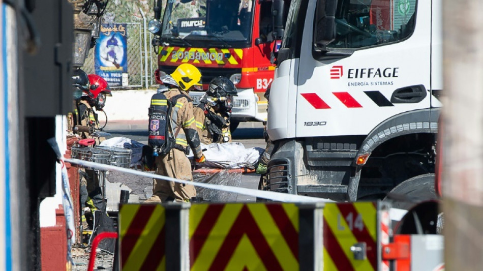 Incêndio em boate deixa 13 mortos no sudeste da Espanha