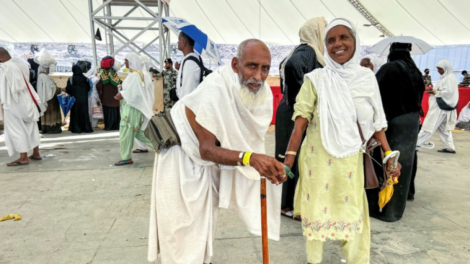 Elderly Muslims perform hajj after restrictions lifted