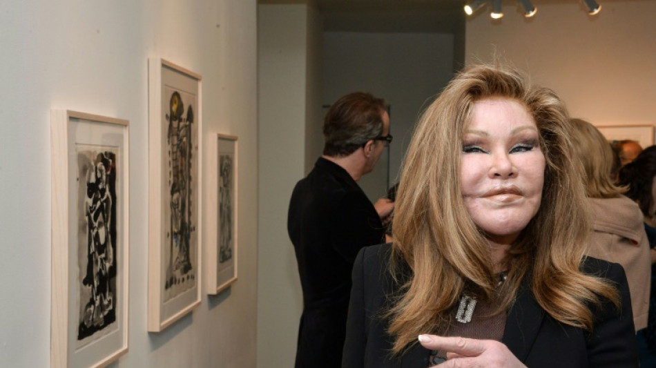 Morre Jocelyne Wildenstein, socialite nova-iorquina conhecida como 'mulher felina'