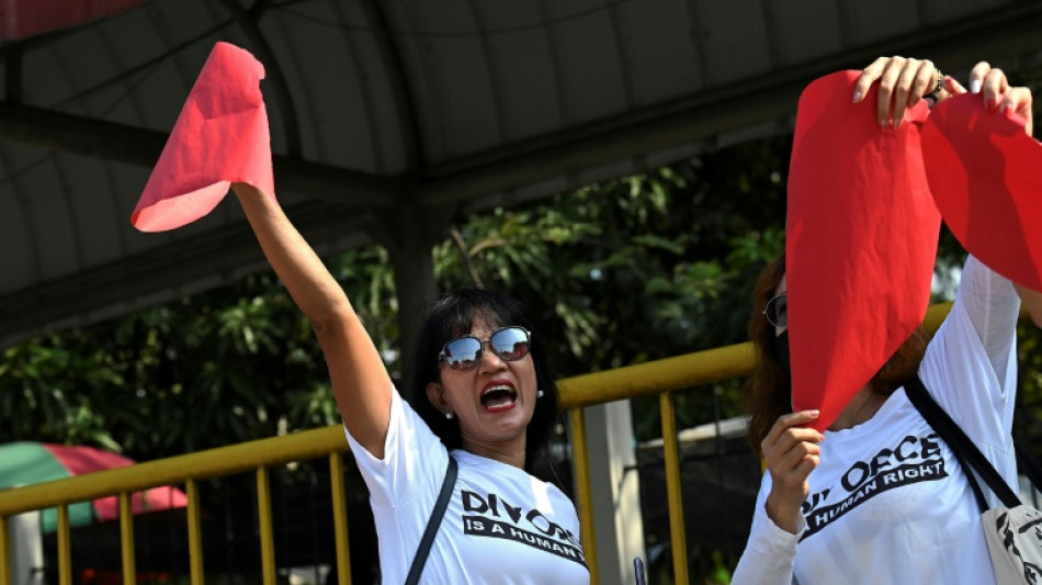 'We want to be free': Filipinos demand right to divorce