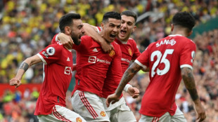 Ronaldo hat-trick saves Man Utd, Spurs, Arsenal slump to defeat