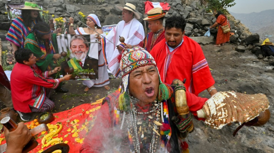 Peruvian shamans gather to make 2023 prophesies