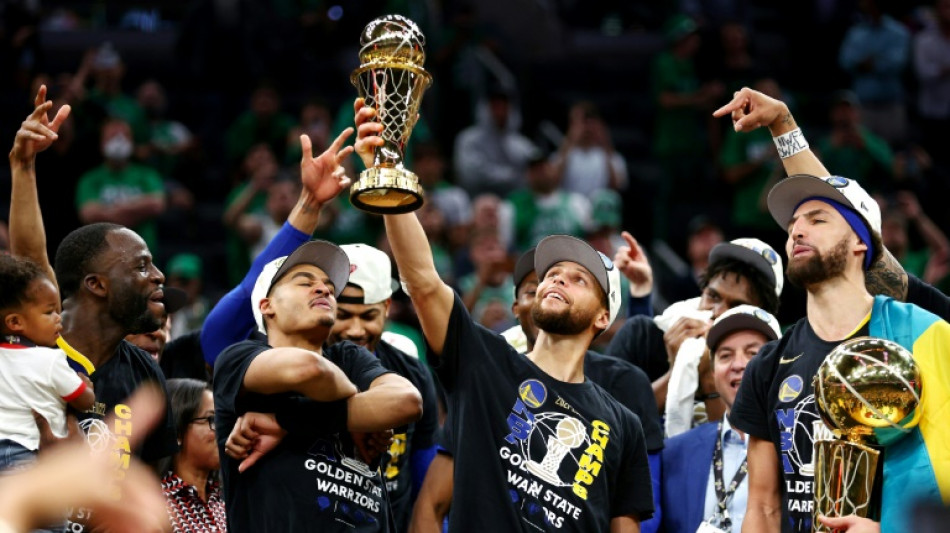 Tens of thousands salute triumphant Warriors in San Francisco