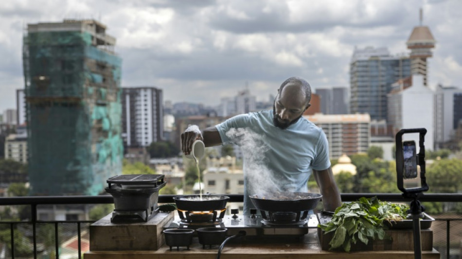 Sport, cuisine et dépression: Dennis Ombachi, le rugbyman kényan devenu influenceur culinaire