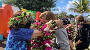 "¡Iorana!", la chilena Isla de Pascua recibe a los primeros turistas tras el cierre por la pandemia