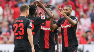 Leverkusen vence Mainz, vira líder isolado e pressiona Bayern no Alemão