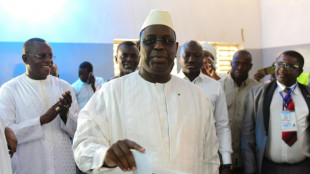 Sénégal: l'"entêté" tient parole, Macky Sall ne briguera pas de 3e mandat