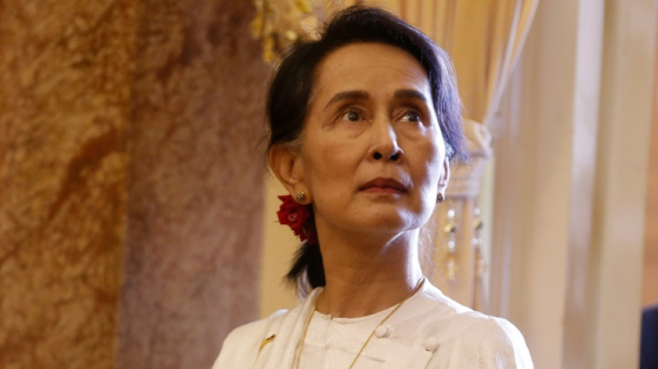 Birmanie: Aung San Suu Kyi a été  partiellement graciée