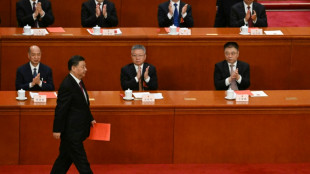 Xi Jinping obtient un inédit 3e mandat de président chinois