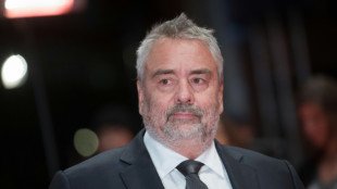 Plainte pour viol en Belgique visant Luc Besson: décision reportée de plusieurs mois