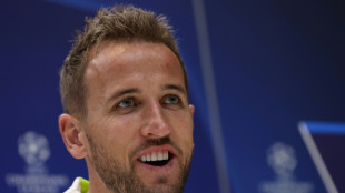 Bayern a 'top club', but Kane focused on Spurs