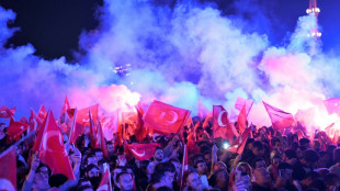 Turquie: Erdogan concède une victoire historique de l'opposition aux municipales