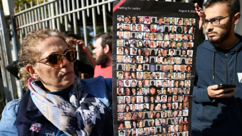 Explosion au port de Beyrouth: sit-in de soutien au juge chargé de l'enquête