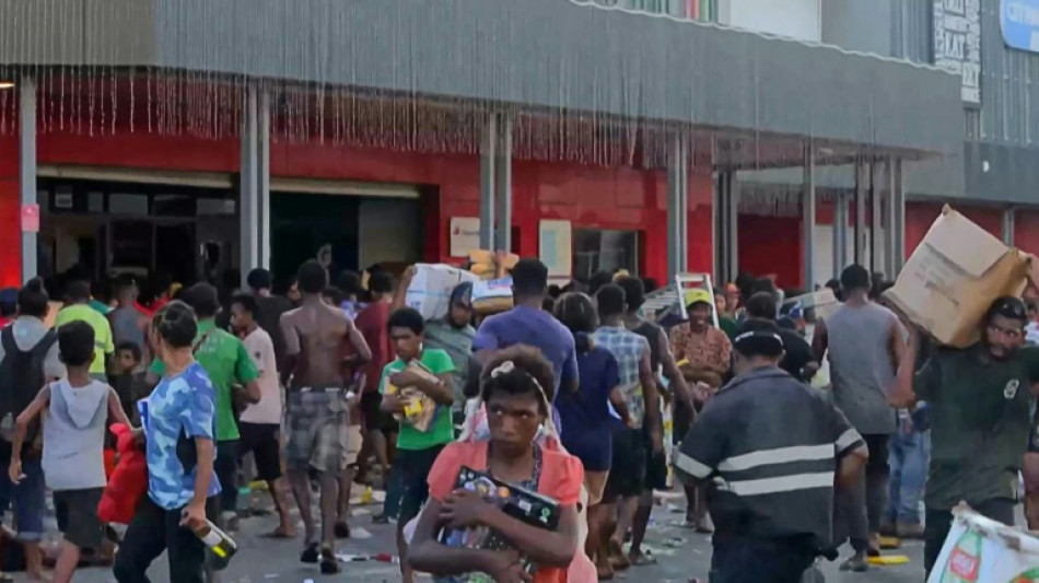 La Papouasie-Nouvelle-Guinée veut sévir contre "l'anarchie" après des émeutes sanglantes