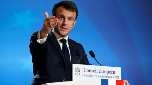 Macron warns impossible to send Ukraine jets in coming weeks