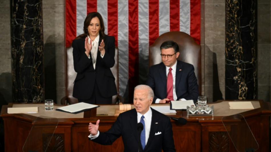 Après un discours énergique, Biden en campagne dans des Etats clés