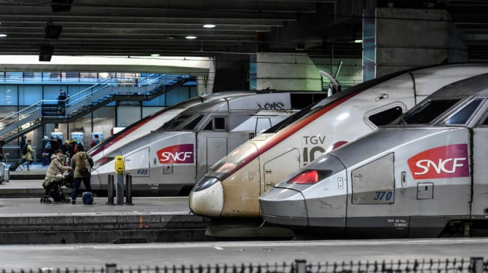 Grève à la SNCF: Clément Beaune prévoit jusqu'à "un train sur deux" pénalisé dans certaines régions