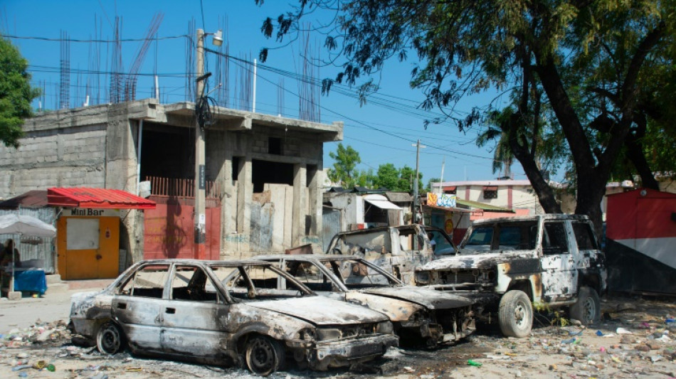 Port-au-Prince en "état de siège", évacuation de diplomates européens