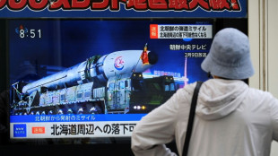 La Corée du Nord tire un missile balistique, brève alerte au Japon