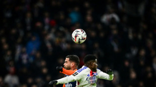 Lille keep heat on Ligue 1 leaders, Lyon escape against Montpellier